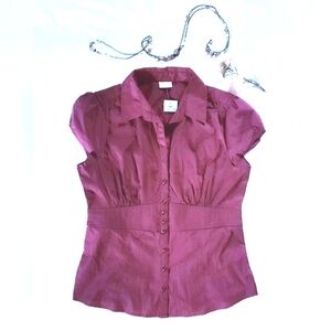SUZY SHIER Burgundy Cotton Cap Sleeve, Button-Down, Fitted Blouse